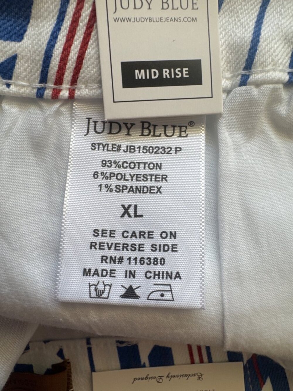 Judy Blue Women Short Sz XL Red/White/Blue Stars&Stripes Americana Patriotic NWT - Picture 10 of 16